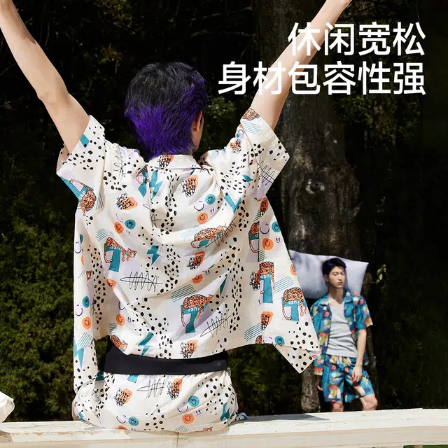 螃蟹秘密 轻溜溜系列 豹纹满印纯棉翻领短袖短裤开襟睡衣套装 男款