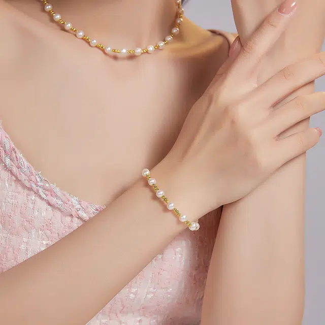 S925