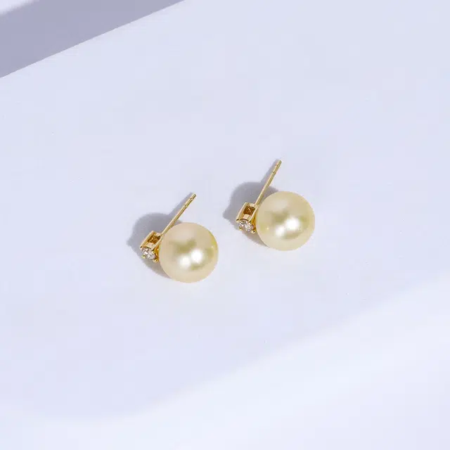 奢珠 温柔气质优雅高级感 海水珍珠 珍珠耳钉 女款