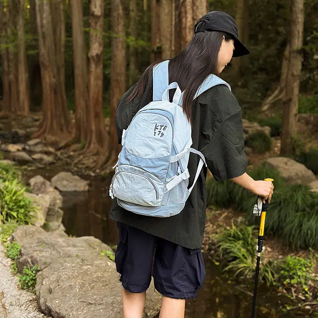 笛贝嘉 轻便拼色时尚通勤百搭 尼龙 双肩包 男女同款情侣款 多色