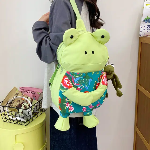 笛贝嘉 小众设计感可爱卡通青蛙时尚个性 尼龙 单肩斜挎包 常规 男女同款情侣款 多色