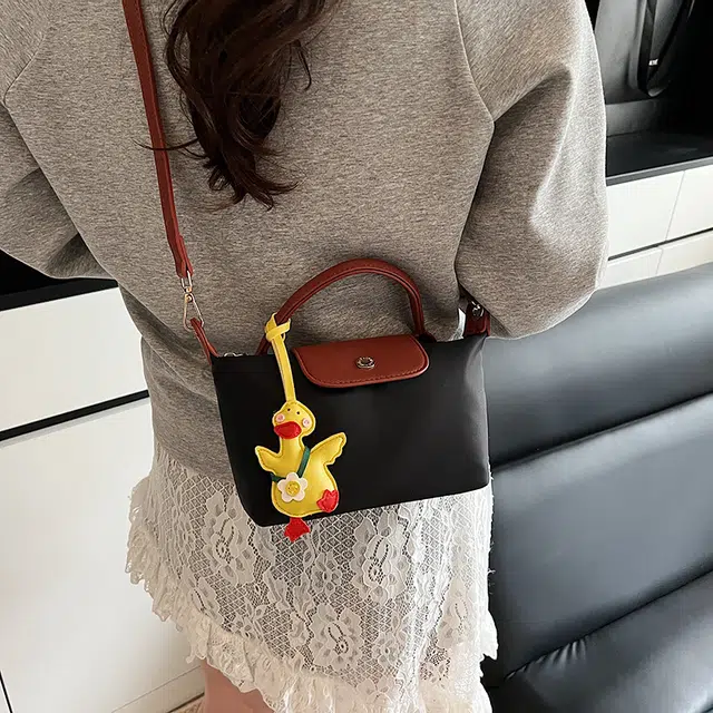 笛贝嘉 小清新手拎高级感多巴胺斜挎简约休闲百搭 布 手提包 女款 多色