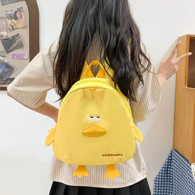 笛贝嘉 稀奇古怪可爱搞怪小鸭子轻便学生书包出行 尼龙 双肩包 常规 儿童款 多色