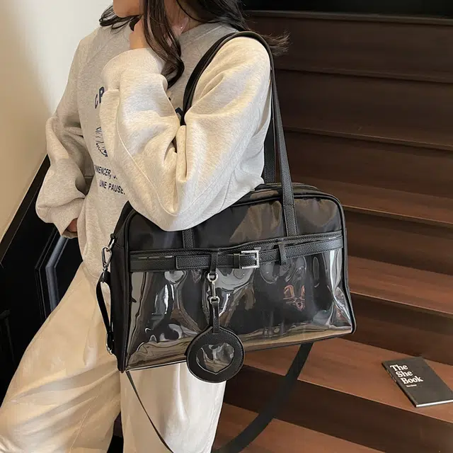 笛贝嘉 韩版简约纯色时尚百搭 尼龙 斜挎单肩包 女款 粉色/黑色