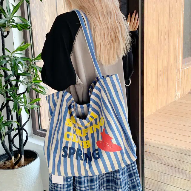 笛贝嘉 时尚大容量运动托特包上课包高颜值条纹 布 单肩包 常规 女款 蓝色/红色