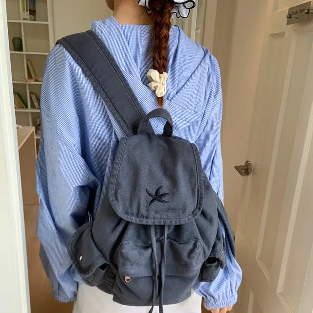 笛贝嘉 日系复古原宿抽绳大容量背包学生书包通勤百搭简约 帆布 双肩包 男女同款情侣款 黑色/灰色