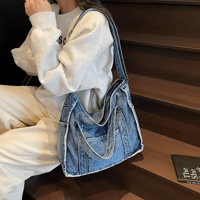 笛贝嘉 复古简约纯色轻便 牛仔布 托特包斜挎单肩包 女款 多色