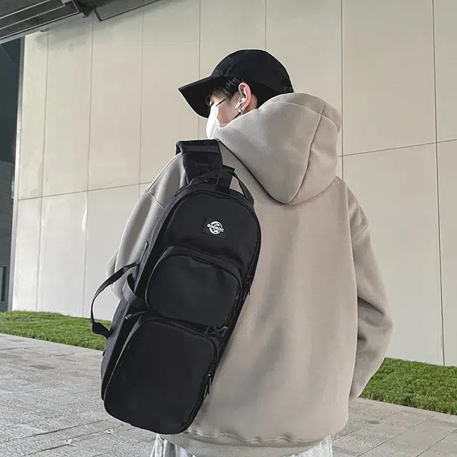 笛贝嘉 日韩中性风休闲简约时尚潮流百搭 牛津布 单肩斜挎胸包 常规 男女同款情侣款 黑色/绿色