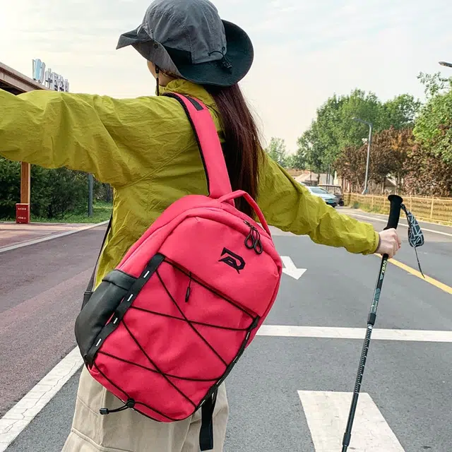 笛贝嘉 潮牌简约休闲大容量旅行背包学生书包拼色 牛津布 双肩包 常规 男女同款情侣款 多色