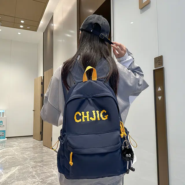 笛贝嘉 字母休闲时尚小众通勤 尼龙 双肩包 男女同款情侣款 多色
