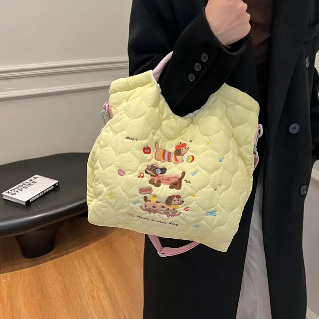 笛贝嘉 日系可爱卡通小狗清新奶呼呼单肩包斜挎菜篮子 牛津布 手提包 常规 女款 多色