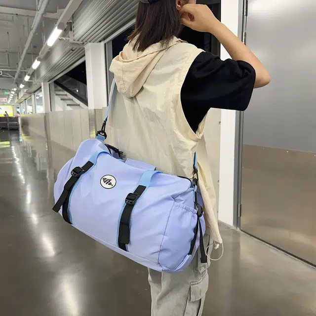 笛贝嘉 大容量潮牌休闲运动旅行背包港风轻便防水手提包 尼龙布 斜挎包 常规 男女同款情侣款 多色