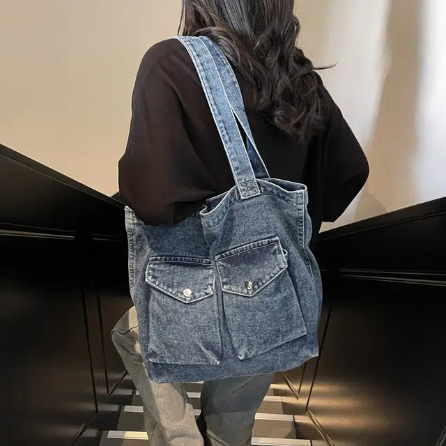 笛贝嘉 日系简约休闲运动风大容量托特包女学生上课包时尚设计感 牛仔布 单肩包 常规 女款 多色