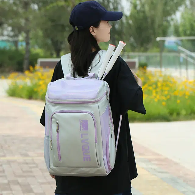 笛贝嘉 休闲运动健身字母背包羽毛球包轻便百搭旅行 牛津布 双肩包 常规 男女同款情侣款 多色