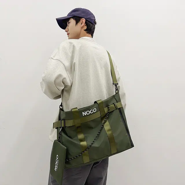 笛贝嘉 日系潮酷高级感轻便 尼龙 斜挎手提包 男女同款情侣款 多色