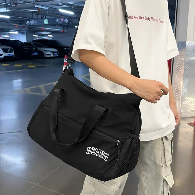 笛贝嘉 小众设计大容量休闲运动 尼龙 单肩斜挎手提包 男女同款情侣款 多色