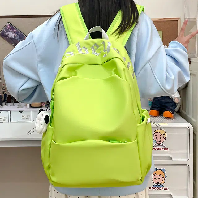 笛贝嘉 韩版潮牌刺绣字母大容量纯色轻便百搭 尼龙 双肩包 常规 男女同款情侣款 多色