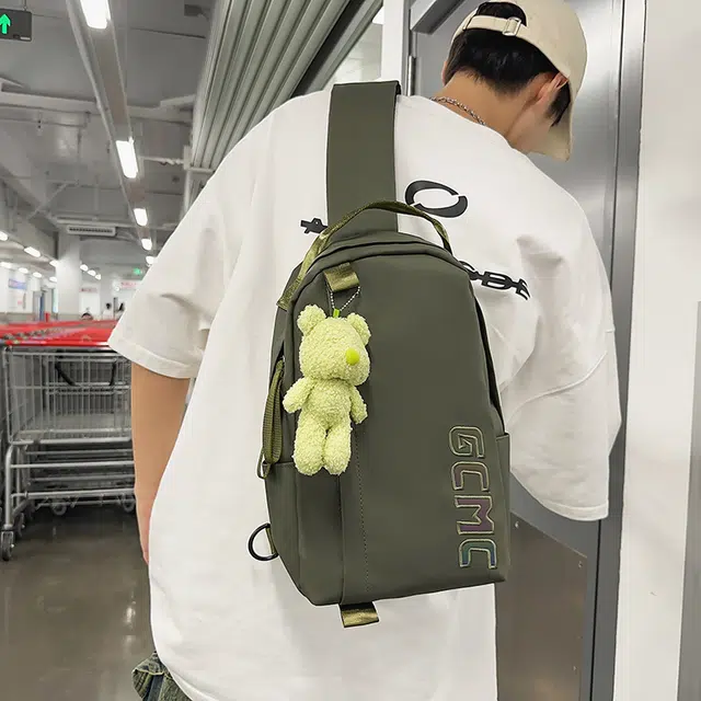 笛贝嘉 日系字母小众运动百搭防水 牛津布 胸包 常规 男女同款情侣款 多色