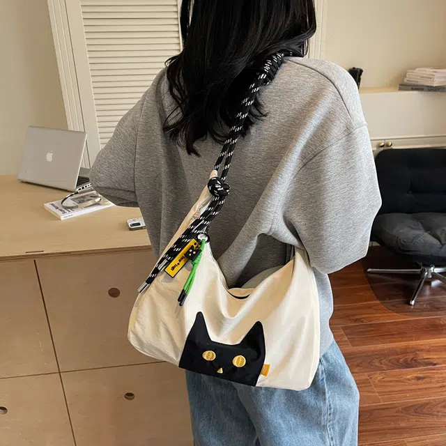 笛贝嘉 可爱猫咪小众设计轻便通勤 布 斜挎包 常规 女款 多色