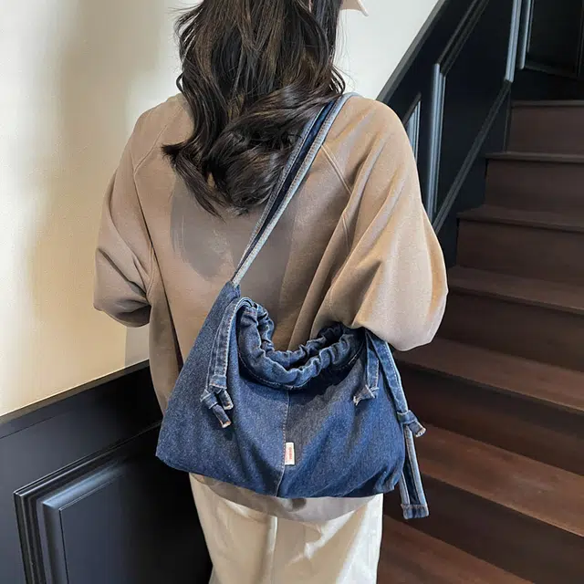 笛贝嘉 日系简约复古纯色 牛仔布 单肩包 女款 多色