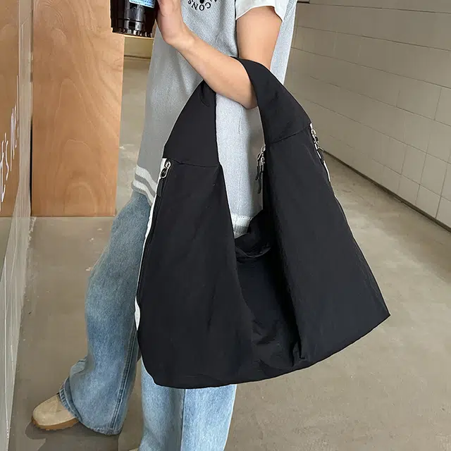 笛贝嘉 日系简约休闲纯色腋下包百搭轻便 尼龙 手提单肩包 常规 女款 多色