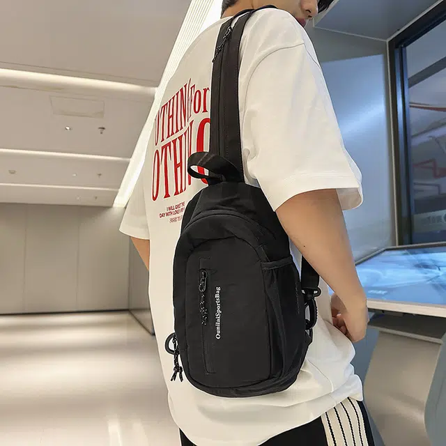 笛贝嘉 运动户外徒步登山多用 尼龙 胸包 常规 男女同款情侣款 多色