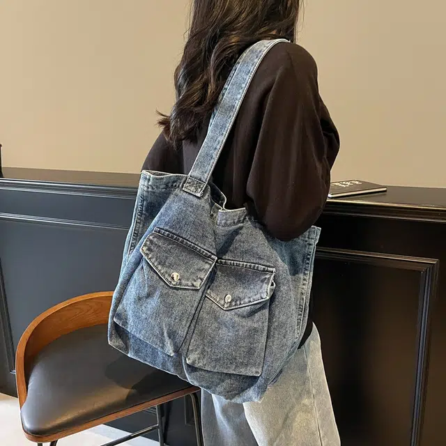 笛贝嘉 日系简约休闲运动风大容量托特包女学生上课包时尚设计感 牛仔布 单肩包 常规 女款 多色