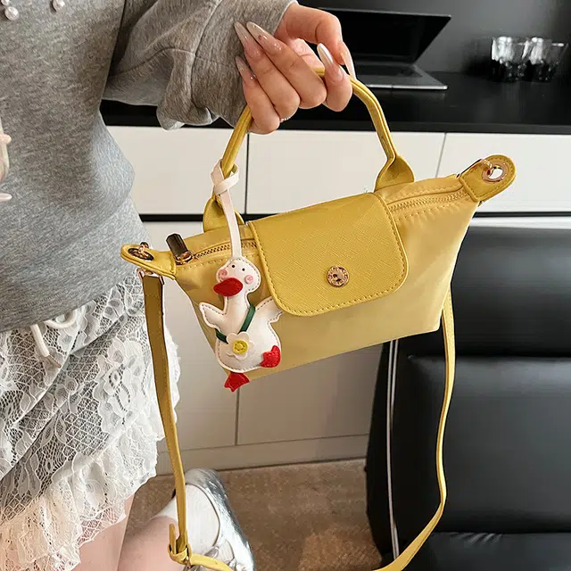 笛贝嘉 小清新手拎高级感多巴胺斜挎简约休闲百搭 布 手提包 女款 多色
