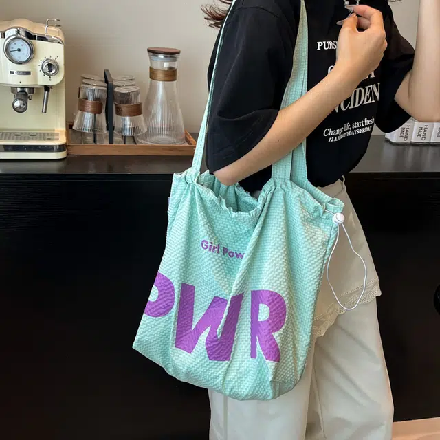 笛贝嘉 抽绳日系通勤百搭字母 尼龙 托特包单肩包 常规 女款 多色