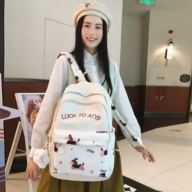 笛贝嘉 韩系可爱卡通百搭轻便 尼龙 双肩包 女款 多色