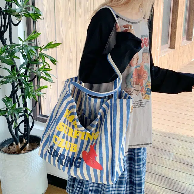 笛贝嘉 时尚大容量运动托特包上课包高颜值条纹 布 单肩包 常规 女款 蓝色/红色