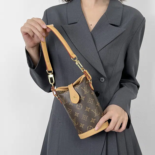 LV