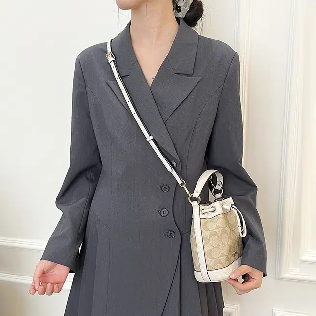 COACH 94-123cm