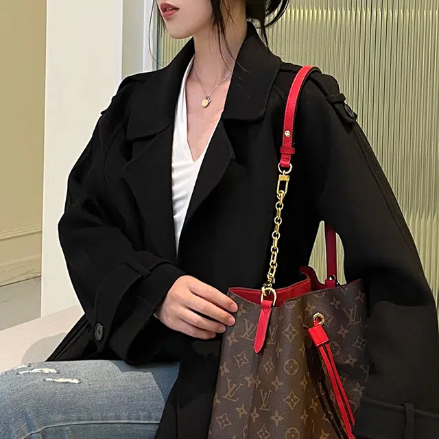 LV NEONOE