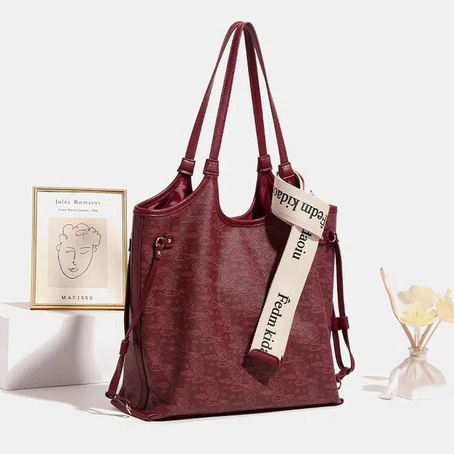 PULUWIRR Tote