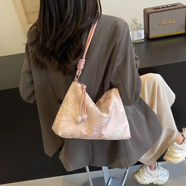 RUIPAI Tote