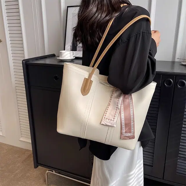 PINKLAND PU Tote
