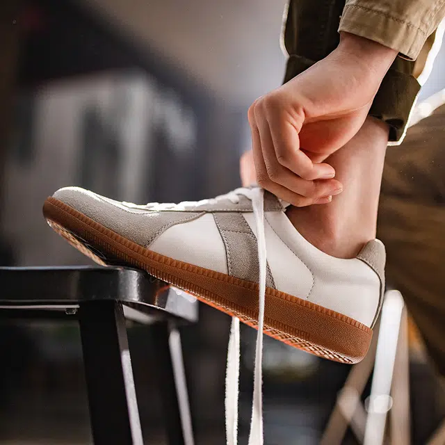 MADEN Low-Top Trainers Grey