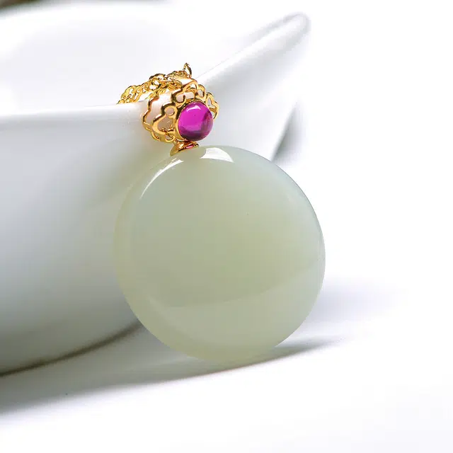 MARY WINDSOR 18K