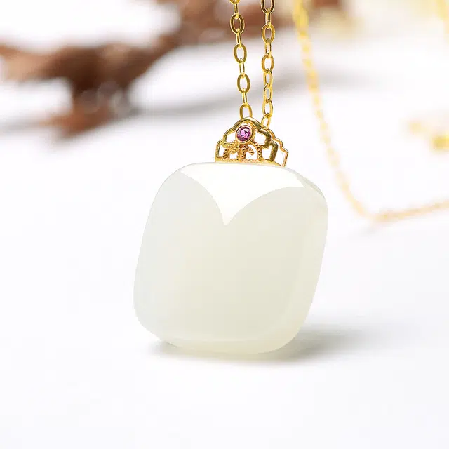 MARY WINDSOR 18K