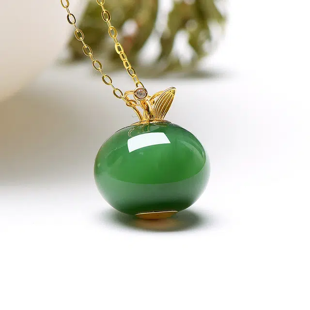MARY WINDSOR 18K