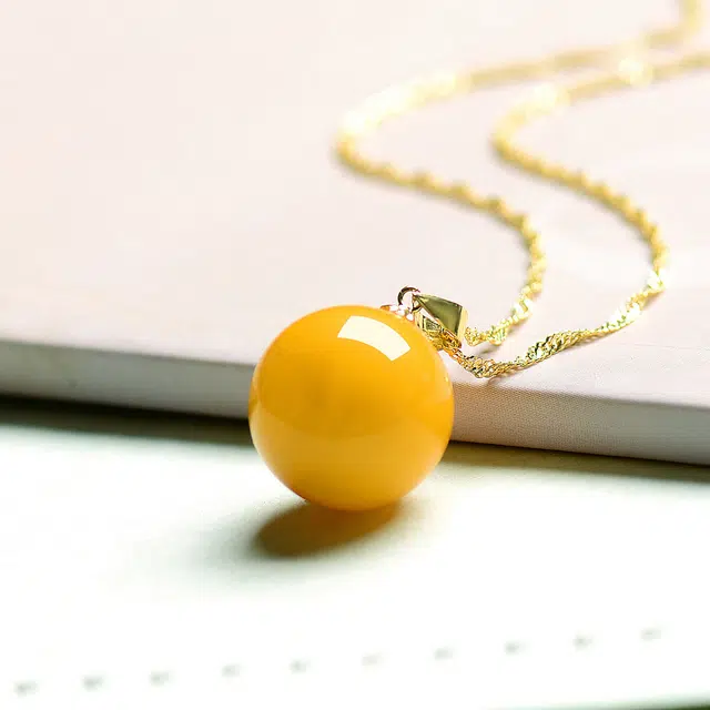 MARY WINDSOR 18K