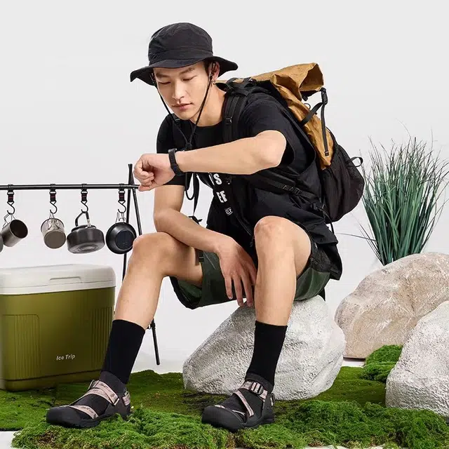 NEW ACOUSTIC CAMP x KEEN Zerraport 2