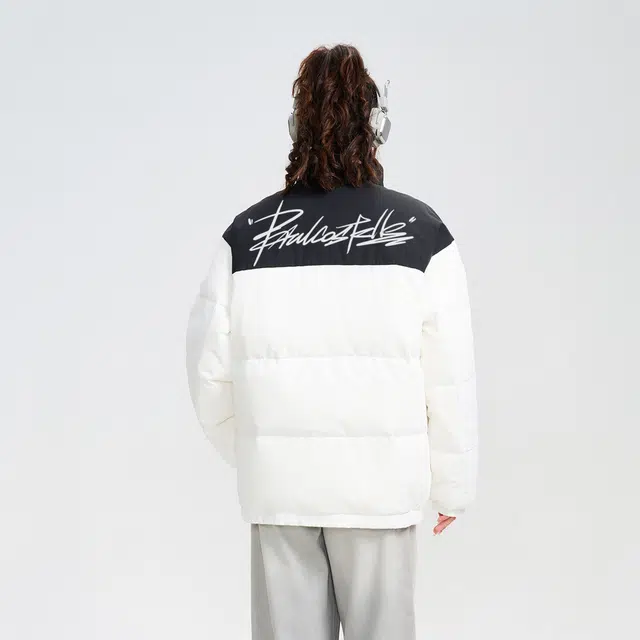 PAUL COSTELLOE Logo90