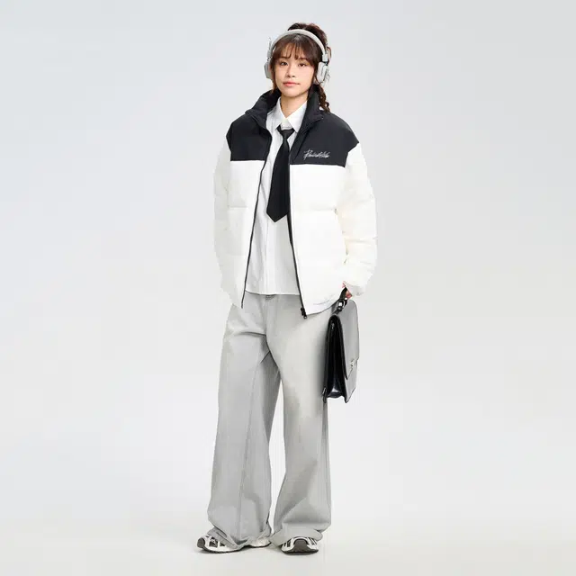 PAUL COSTELLOE Logo90