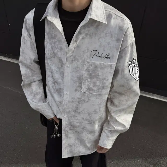 PAUL COSTELLOE LOGOVintage