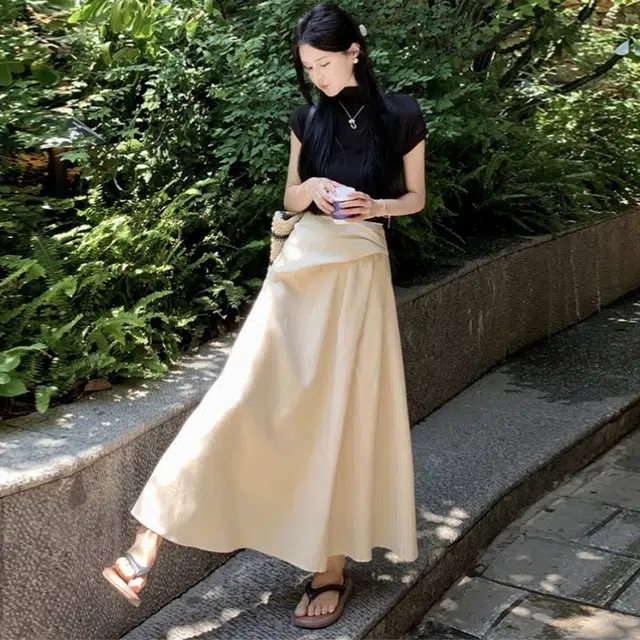 依钗 多风格融合的短袖上衣与半身裙夏季时尚穿搭裙装套装 女款