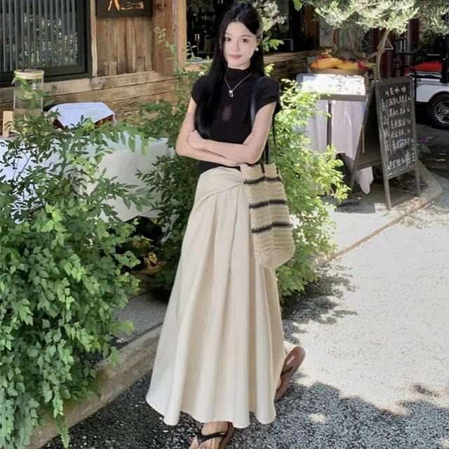 依钗 多风格融合的短袖上衣与半身裙夏季时尚穿搭裙装套装 女款