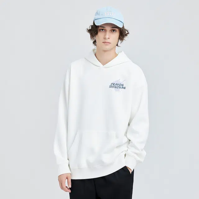 蜡笔小新 卡通撑伞小新泼墨字母印花休闲宽松套头连帽卫衣 男女同款