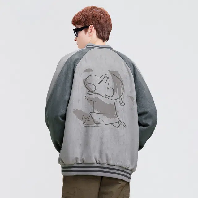 蜡笔小新 撞色拼接卡通线稿小新字母印花插肩休闲棒球服外套 男女同款
